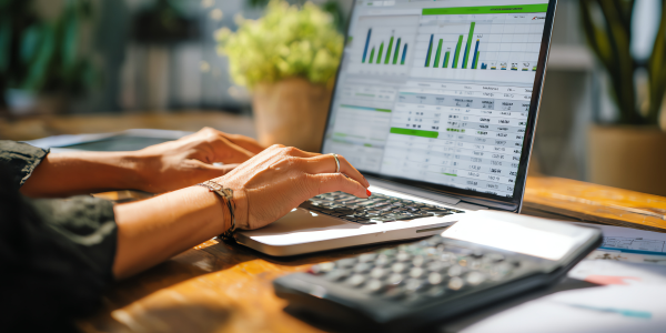 บริษัท แฟคท์ เฟิร์ม จำกัด