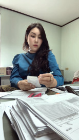 ผู้ติดต่อประสานงาน