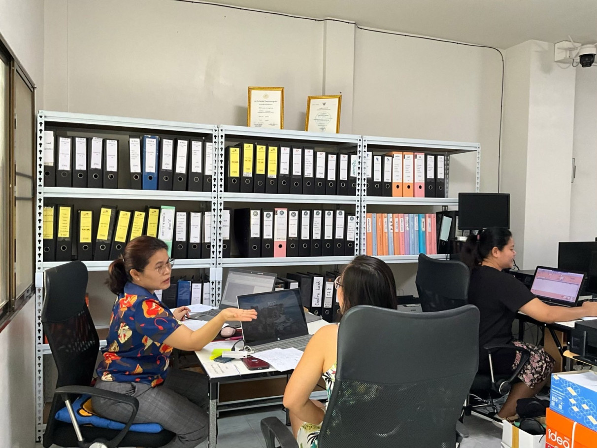Office Banner 3